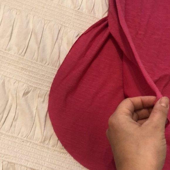 Lush Longline Tulip Side Slit Pink Top Size Small - Picture 5 of 8